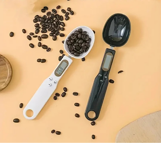 Báscula de cuchara digital blanca para café y repostería
